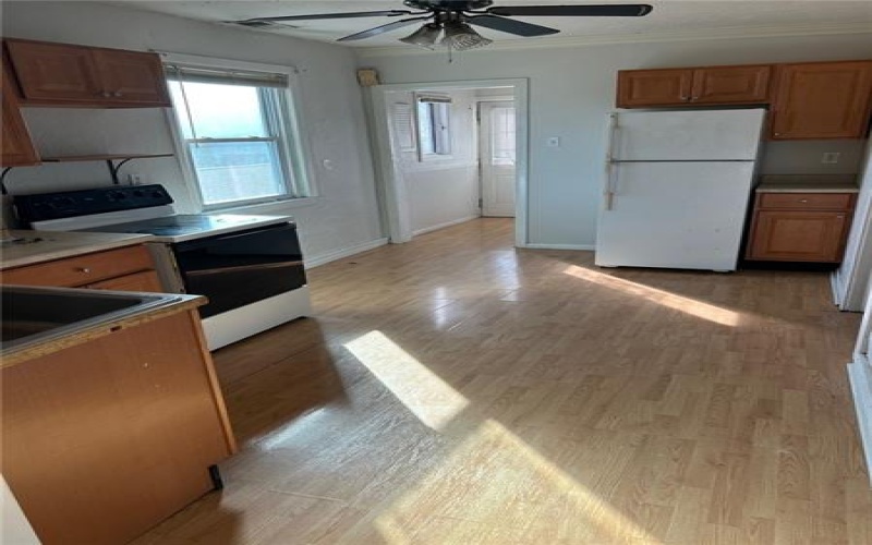519 Euclid Ave, Canonsburg, 15317, 4 Bedroom Bedrooms, ,2 BathroomBathrooms,Residential,For Sale,Euclid Ave,1762923