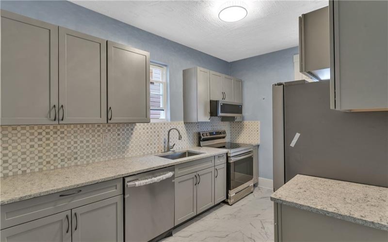 30 Avenue B, Latrobe, 15650, 2 Bedroom Bedrooms, 7 Room Rooms,1 BathroomBathrooms,Residential,For Sale,Avenue B,1771351