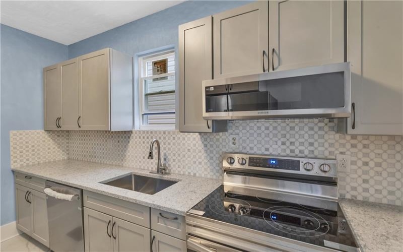 30 Avenue B, Latrobe, 15650, 2 Bedroom Bedrooms, 7 Room Rooms,1 BathroomBathrooms,Residential,For Sale,Avenue B,1771351