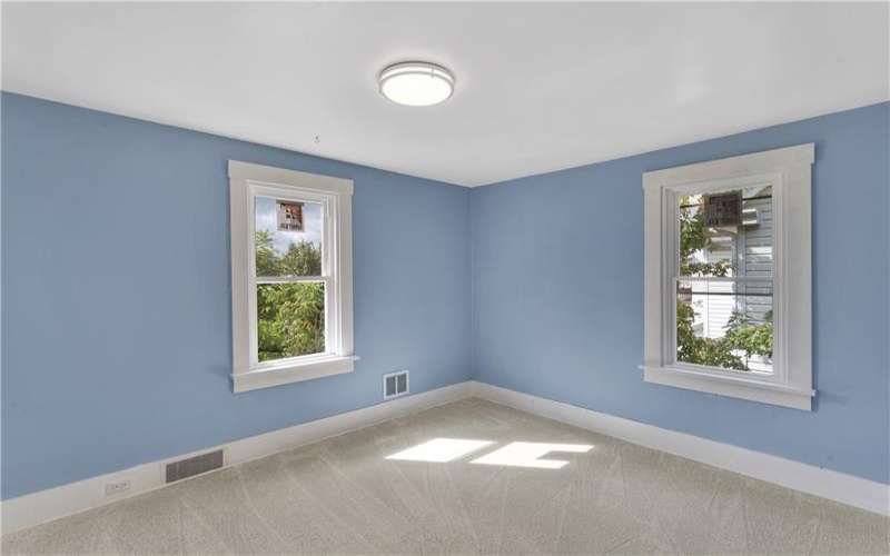 30 Avenue B, Latrobe, 15650, 2 Bedroom Bedrooms, 7 Room Rooms,1 BathroomBathrooms,Residential,For Sale,Avenue B,1771351