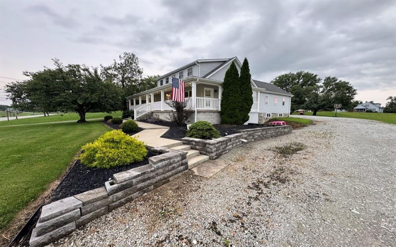 812 Mount Pleasant ROAD, West Newton, 15089, 4 Bedroom Bedrooms, ,3 BathroomBathrooms,Residential,For Sale,Mount Pleasant,1772413