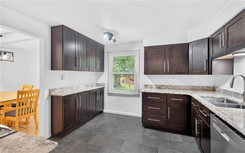 422 Sheffield Dr, Greensburg, 15601, 3 Bedroom Bedrooms, ,1.2 BathroomBathrooms,Residential,For Sale,Sheffield Dr,1775433