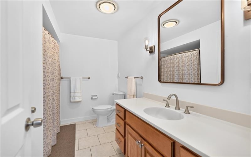 422 Sheffield Dr, Greensburg, 15601, 3 Bedroom Bedrooms, ,1.2 BathroomBathrooms,Residential,For Sale,Sheffield Dr,1775433