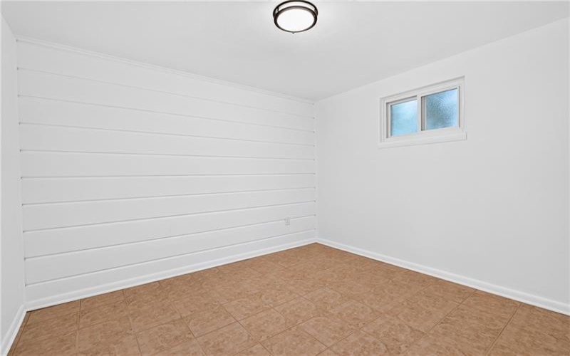 422 Sheffield Dr, Greensburg, 15601, 3 Bedroom Bedrooms, ,1.2 BathroomBathrooms,Residential,For Sale,Sheffield Dr,1775433