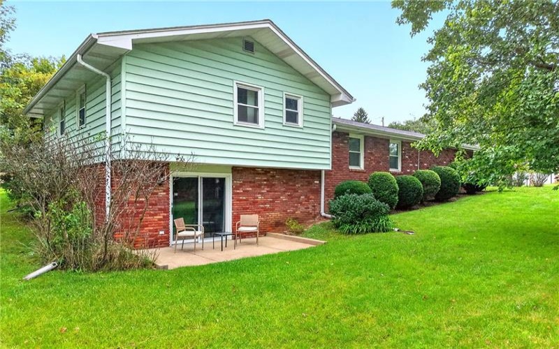 422 Sheffield Dr, Greensburg, 15601, 3 Bedroom Bedrooms, ,1.2 BathroomBathrooms,Residential,For Sale,Sheffield Dr,1775433