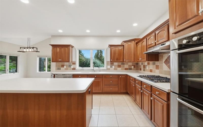 106 Equestrian Dr, Venetia, 15367, 4 Bedroom Bedrooms, 14 Room Rooms,4.1 BathroomBathrooms,Residential,For Sale,Equestrian Dr,1775560