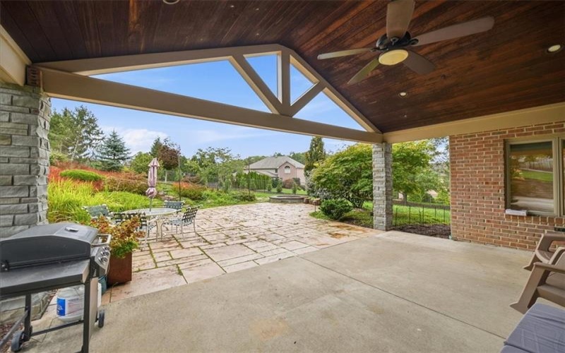 106 Equestrian Dr, Venetia, 15367, 4 Bedroom Bedrooms, 14 Room Rooms,4.1 BathroomBathrooms,Residential,For Sale,Equestrian Dr,1775560