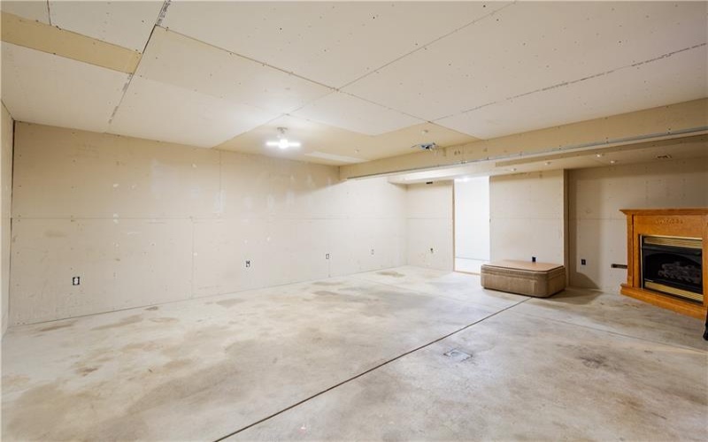 3054 Bedillion Road, Washington, 15301, 3 Bedroom Bedrooms, 10 Room Rooms,2 BathroomBathrooms,Residential,For Sale,Bedillion Road,1775683