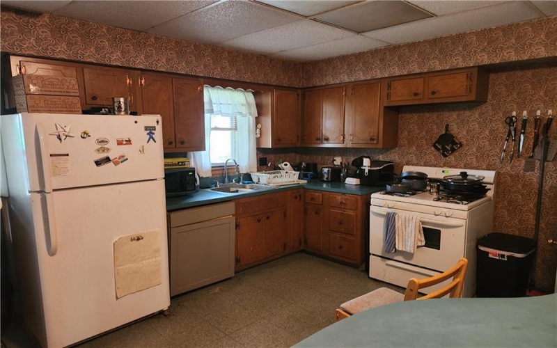768 High St, Waynesburg, 15370, ,Multi-unit,For Sale,High St,1775847