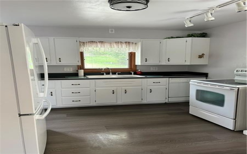 41 Northmont St, Greensburg, 15601, 3 Bedroom Bedrooms, ,2 BathroomBathrooms,Residential,For Sale,Northmont St,1775865