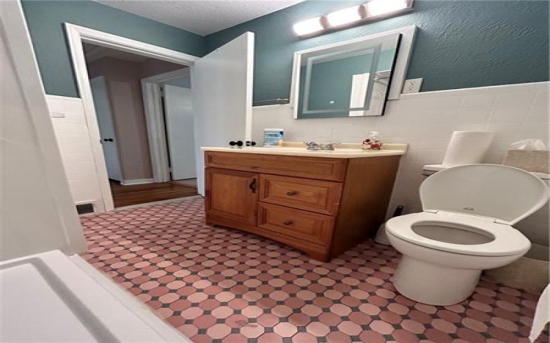41 Northmont St, Greensburg, 15601, 3 Bedroom Bedrooms, ,2 BathroomBathrooms,Residential,For Sale,Northmont St,1775865