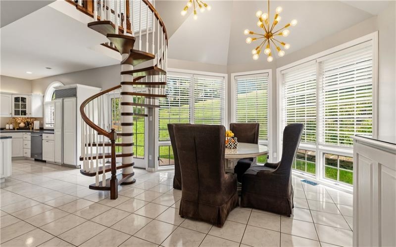 117 Yorktown Rd, McMurray, 15317, 4 Bedroom Bedrooms, 13 Room Rooms,3.1 BathroomBathrooms,Residential,For Sale,Yorktown Rd,1775910