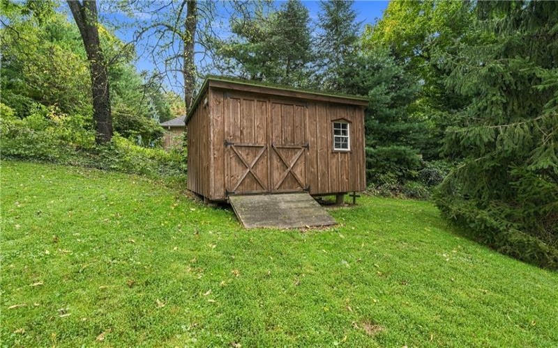 117 Yorktown Rd, McMurray, 15317, 4 Bedroom Bedrooms, 13 Room Rooms,3.1 BathroomBathrooms,Residential,For Sale,Yorktown Rd,1775910