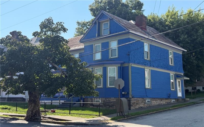 730 Chess St, Monongahela, 15063, 4 Bedroom Bedrooms, 6 Room Rooms,2 BathroomBathrooms,Residential,For Sale,Chess St,1775947