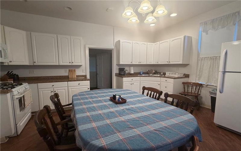 730 Chess St, Monongahela, 15063, 4 Bedroom Bedrooms, 6 Room Rooms,2 BathroomBathrooms,Residential,For Sale,Chess St,1775947