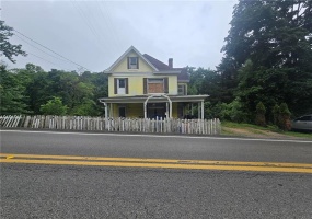 1050 Brownstown Road, larimer, 15647, 3 Bedroom Bedrooms, ,1.1 BathroomBathrooms,Residential,For Sale,Brownstown Road,1775966