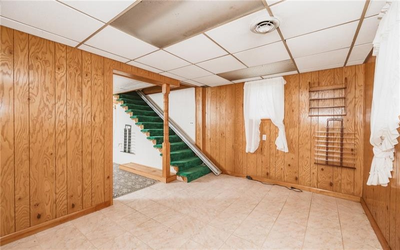 3243 Benshoff Hill Rd, Johnstown, 15909, 3 Bedroom Bedrooms, 8 Room Rooms,2 BathroomBathrooms,Residential,For Sale,Benshoff Hill Rd,1775969