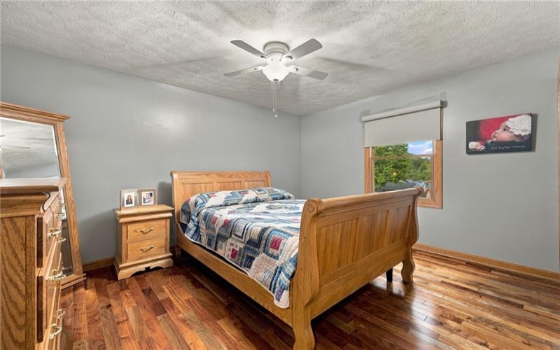 55 Olive St, Burgettstown, 15021, 3 Bedroom Bedrooms, ,2 BathroomBathrooms,Residential,For Sale,Olive St,1776073