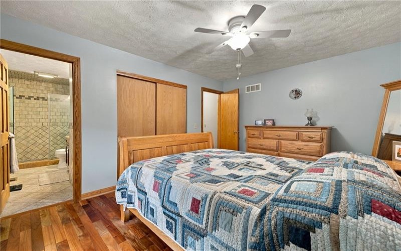 55 Olive St, Burgettstown, 15021, 3 Bedroom Bedrooms, ,2 BathroomBathrooms,Residential,For Sale,Olive St,1776073