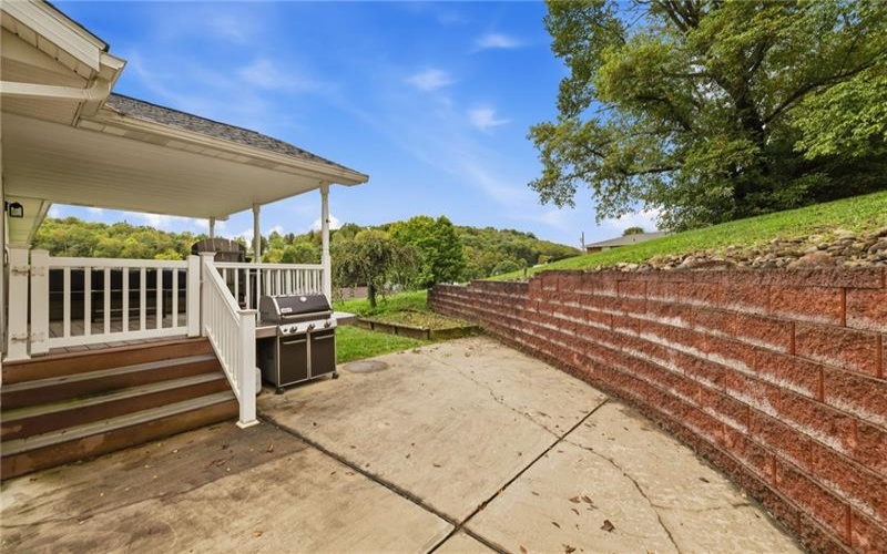 55 Olive St, Burgettstown, 15021, 3 Bedroom Bedrooms, ,2 BathroomBathrooms,Residential,For Sale,Olive St,1776073