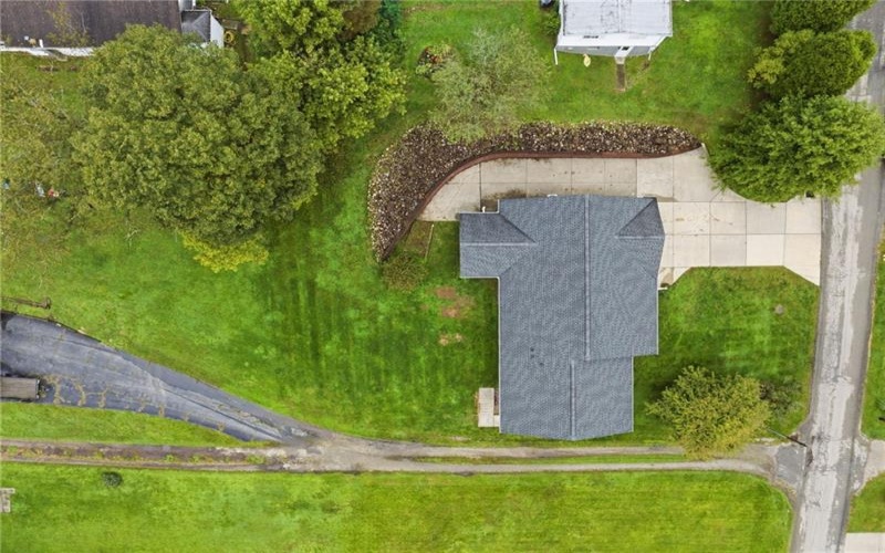 55 Olive St, Burgettstown, 15021, 3 Bedroom Bedrooms, ,2 BathroomBathrooms,Residential,For Sale,Olive St,1776073