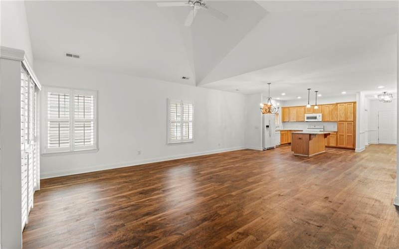 207 Liberty Blvd, Canonsburg, 15317, 2 Bedroom Bedrooms, 8 Room Rooms,2 BathroomBathrooms,Residential,For Sale,Liberty Blvd,1776087