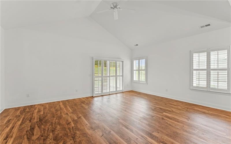 207 Liberty Blvd, Canonsburg, 15317, 2 Bedroom Bedrooms, 8 Room Rooms,2 BathroomBathrooms,Residential,For Sale,Liberty Blvd,1776087