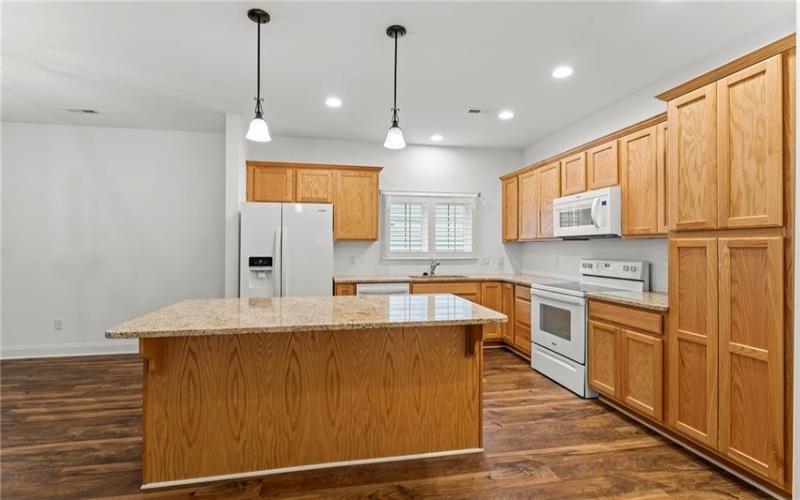 207 Liberty Blvd, Canonsburg, 15317, 2 Bedroom Bedrooms, 8 Room Rooms,2 BathroomBathrooms,Residential,For Sale,Liberty Blvd,1776087