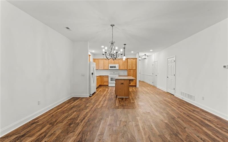 207 Liberty Blvd, Canonsburg, 15317, 2 Bedroom Bedrooms, 8 Room Rooms,2 BathroomBathrooms,Residential,For Sale,Liberty Blvd,1776087