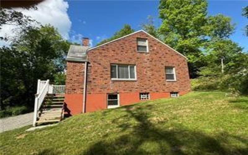 546 State Route 380, Murrysville, 15668, 4 Bedroom Bedrooms, ,1.1 BathroomBathrooms,Lease,For Rent,State Route 380,1776088