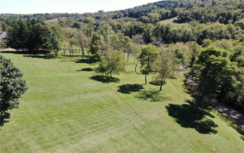 16 Linn Farm Rd, Canonsburg, 15317, 4 Bedroom Bedrooms, 11 Room Rooms,2.2 BathroomBathrooms,Residential,For Sale,Linn Farm Rd,1776102
