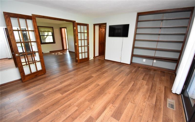 16 Linn Farm Rd, Canonsburg, 15317, 4 Bedroom Bedrooms, 11 Room Rooms,2.2 BathroomBathrooms,Residential,For Sale,Linn Farm Rd,1776102