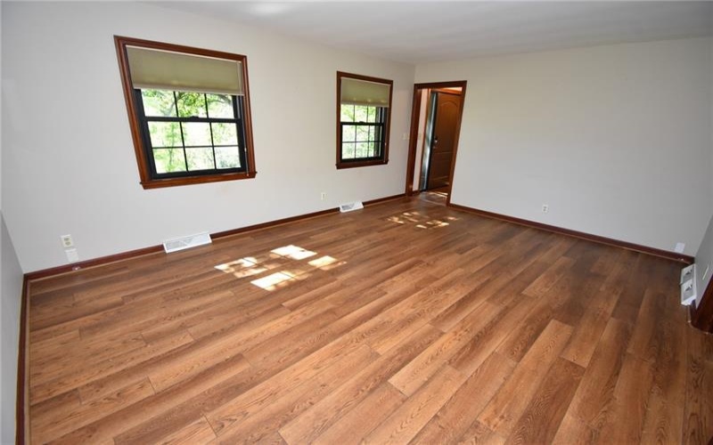 16 Linn Farm Rd, Canonsburg, 15317, 4 Bedroom Bedrooms, 11 Room Rooms,2.2 BathroomBathrooms,Residential,For Sale,Linn Farm Rd,1776102