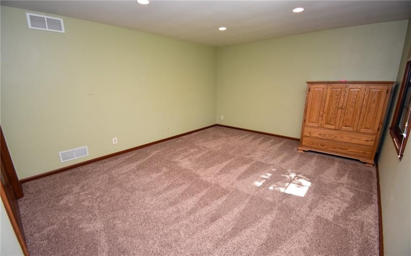 16 Linn Farm Rd, Canonsburg, 15317, 4 Bedroom Bedrooms, 11 Room Rooms,2.2 BathroomBathrooms,Residential,For Sale,Linn Farm Rd,1776102