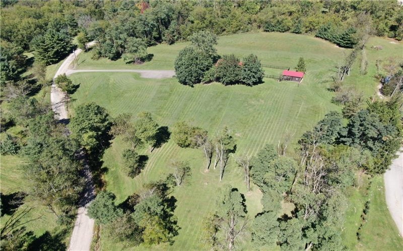 16 Linn Farm Rd, Canonsburg, 15317, 4 Bedroom Bedrooms, 11 Room Rooms,2.2 BathroomBathrooms,Residential,For Sale,Linn Farm Rd,1776102