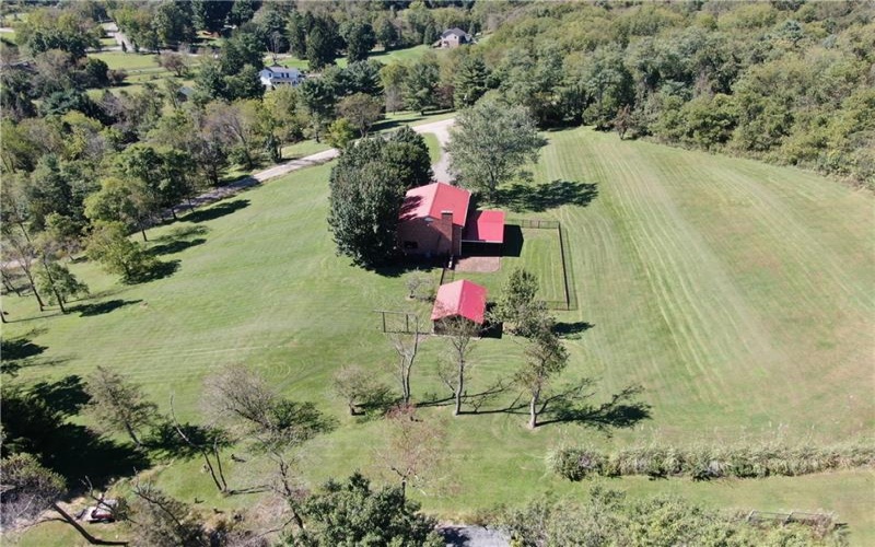 16 Linn Farm Rd, Canonsburg, 15317, 4 Bedroom Bedrooms, 11 Room Rooms,2.2 BathroomBathrooms,Residential,For Sale,Linn Farm Rd,1776102