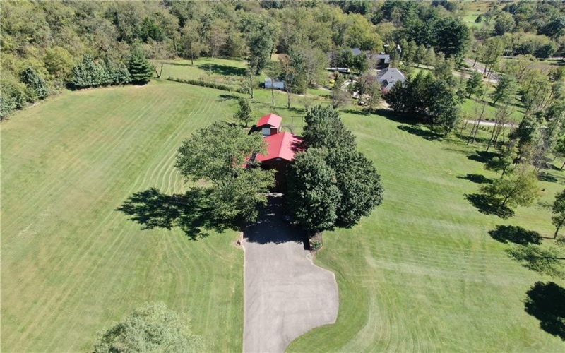 16 Linn Farm Rd, Canonsburg, 15317, 4 Bedroom Bedrooms, 11 Room Rooms,2.2 BathroomBathrooms,Residential,For Sale,Linn Farm Rd,1776102