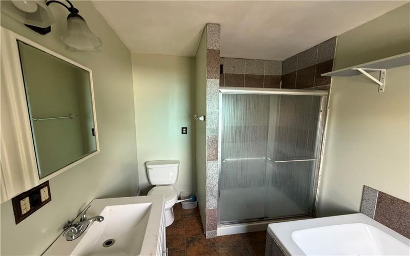 613 1st Street, Charleroi, 15022, 3 Bedroom Bedrooms, 6 Room Rooms,2 BathroomBathrooms,Residential,For Sale,1st Street,1776105