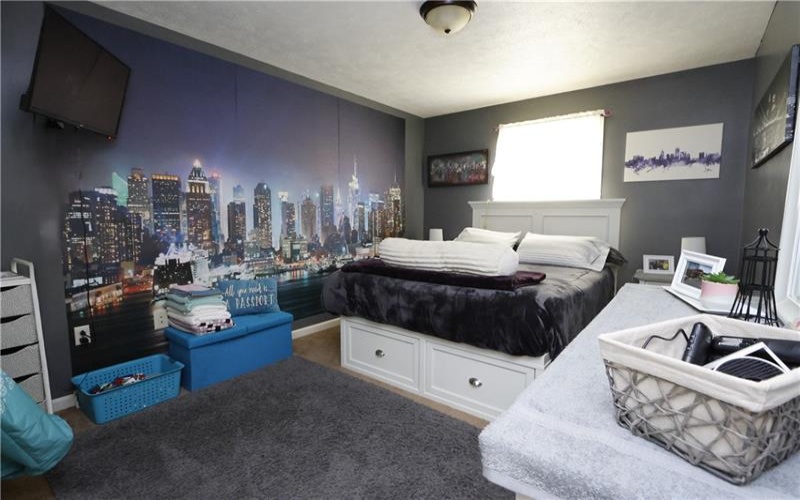 451 4th Street, 15370, 15370, 4 Bedroom Bedrooms, ,3.1 BathroomBathrooms,Residential,For Sale,4th Street,1776144
