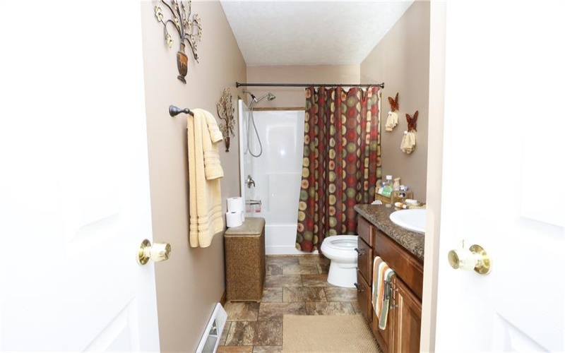 451 4th Street, 15370, 15370, 4 Bedroom Bedrooms, ,3.1 BathroomBathrooms,Residential,For Sale,4th Street,1776144
