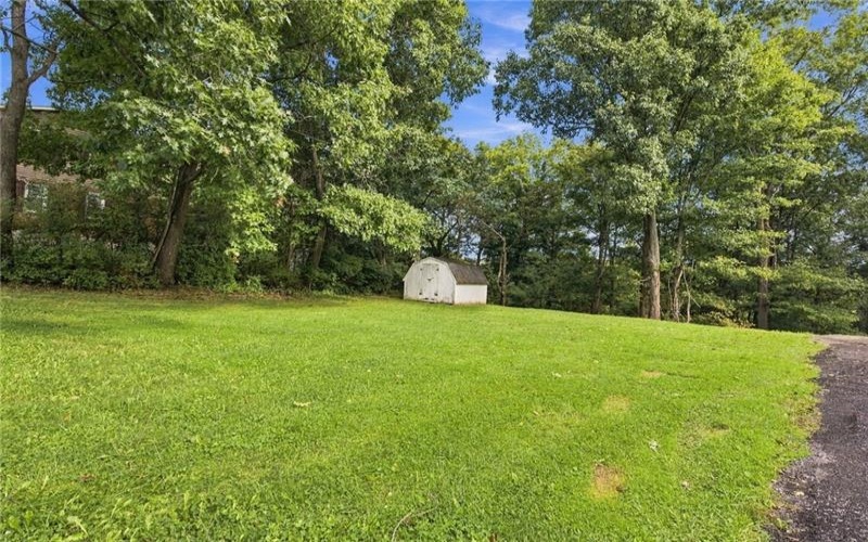 3265 Dorothy St, Lower Burrell, 15068, 3 Bedroom Bedrooms, 7 Room Rooms,1.1 BathroomBathrooms,Residential,For Sale,Dorothy St,1776147