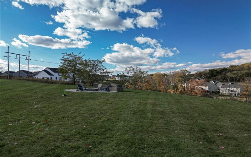 1407 Deer Creek Crossing Dr, Canonsburg, 15317, 3 Bedroom Bedrooms, 9 Room Rooms,3.1 BathroomBathrooms,Residential,For Sale,Deer Creek Crossing Dr,1776162