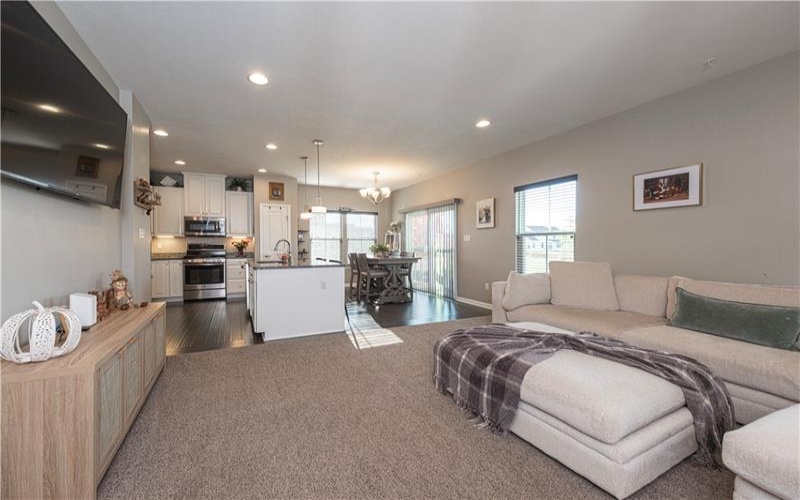 1407 Deer Creek Crossing Dr, Canonsburg, 15317, 3 Bedroom Bedrooms, 9 Room Rooms,3.1 BathroomBathrooms,Residential,For Sale,Deer Creek Crossing Dr,1776162