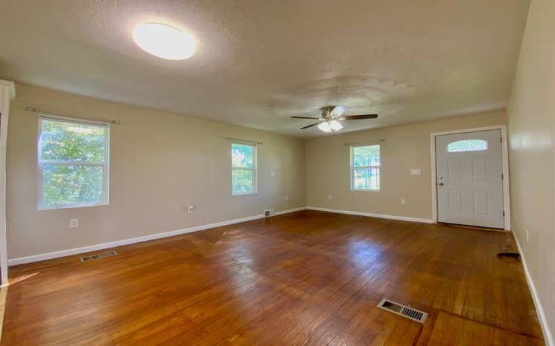 4084 Jefferson AVENUE, Washington, 15301, 3 Bedroom Bedrooms, ,2 BathroomBathrooms,Residential,For Sale,Jefferson,1776200