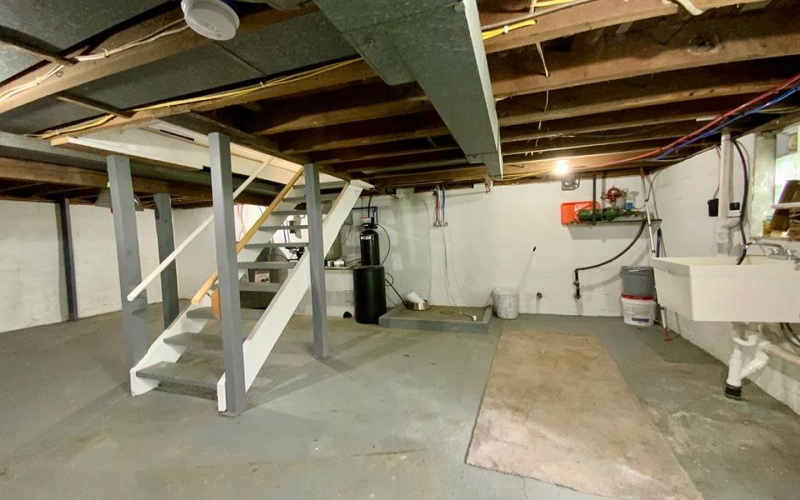 4084 Jefferson AVENUE, Washington, 15301, 3 Bedroom Bedrooms, ,2 BathroomBathrooms,Residential,For Sale,Jefferson,1776200