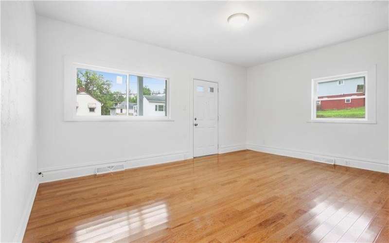 316 Hill St, Belle Vernon, 15012, 2 Bedroom Bedrooms, ,1 BathroomBathrooms,Residential,For Sale,Hill St,1776203