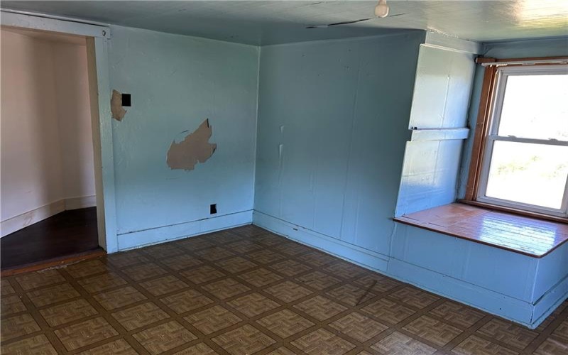 130 PATTON ST, CONNELLSVILLE, 15425, 3 Bedroom Bedrooms, 7 Room Rooms,2 BathroomBathrooms,Residential,For Sale,PATTON ST,1776220