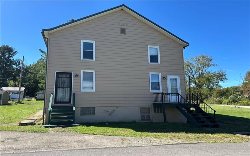 130 PATTON ST, CONNELLSVILLE, 15425, 3 Bedroom Bedrooms, 7 Room Rooms,2 BathroomBathrooms,Residential,For Sale,PATTON ST,1776220