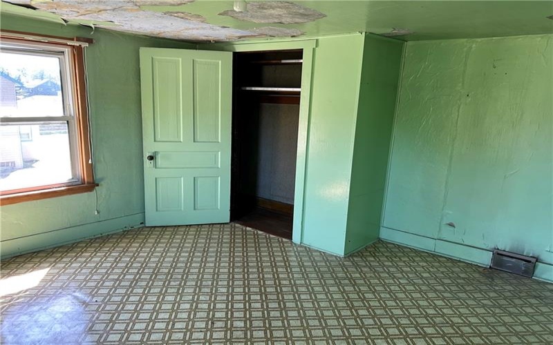 130 PATTON ST, CONNELLSVILLE, 15425, 3 Bedroom Bedrooms, 7 Room Rooms,2 BathroomBathrooms,Residential,For Sale,PATTON ST,1776220