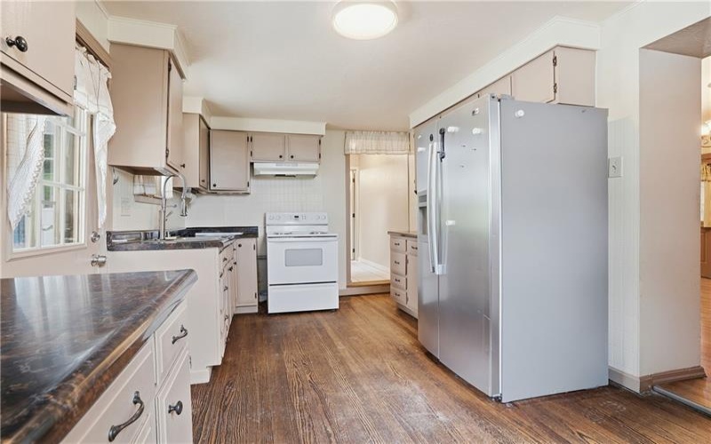 692 Amity Ridge Road, Amity, 15311, 4 Bedroom Bedrooms, ,2 BathroomBathrooms,Residential,For Sale,Amity Ridge Road,1776240